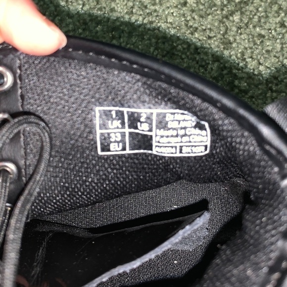 DR. MARTENS - Girl’s Boots - Picture 7 of 8